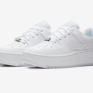 Nike Air Force 1 Sage Low Platform (Women) Size 8.5 US